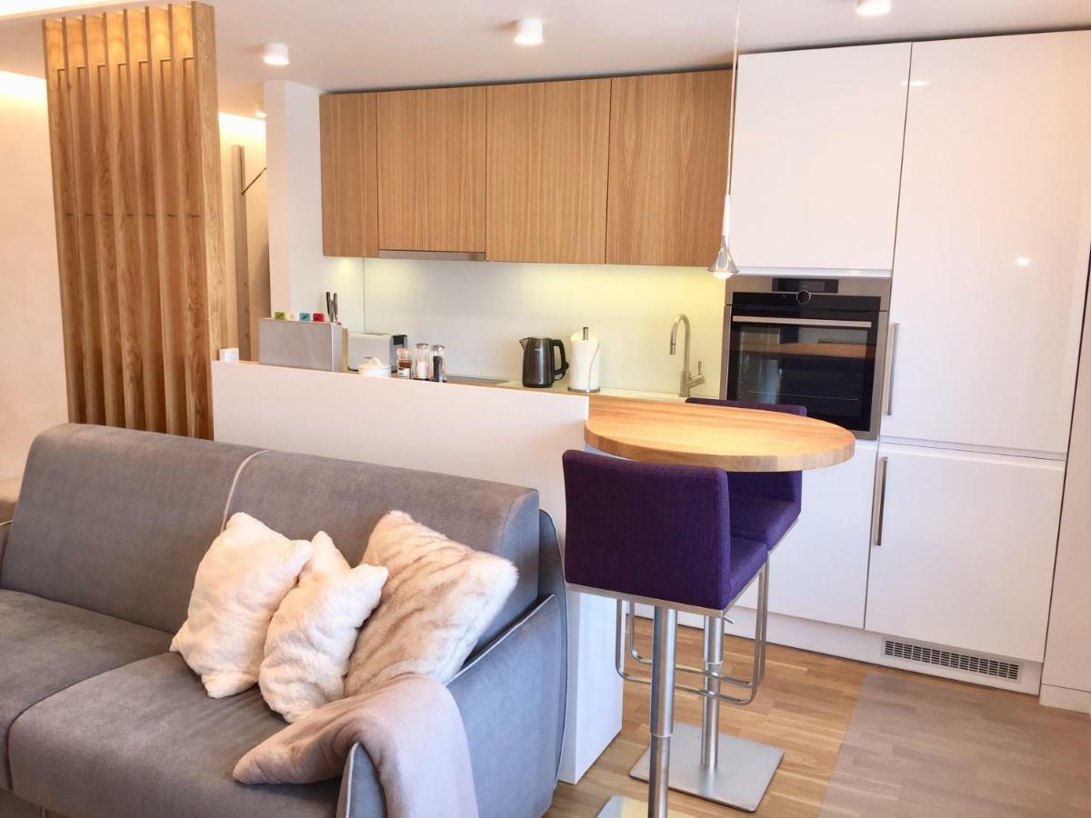 Modern City Center Apartment Marijampolė エクステリア 写真